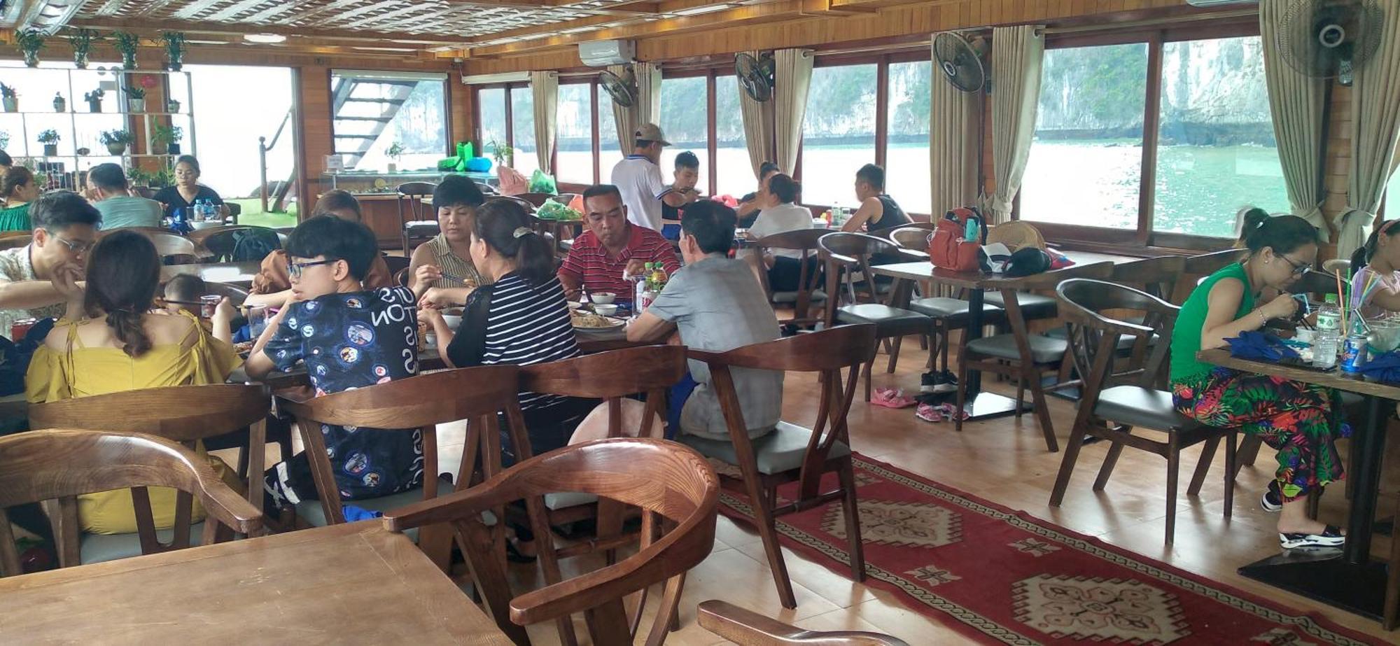 Cat Ba Victory Hostel Dong Khe Sau Εξωτερικό φωτογραφία